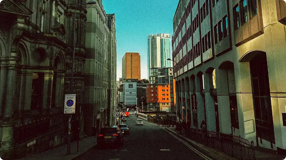 Street view of central Birmingham, one of the worst places to live in West Midlands due to rising crime rates.