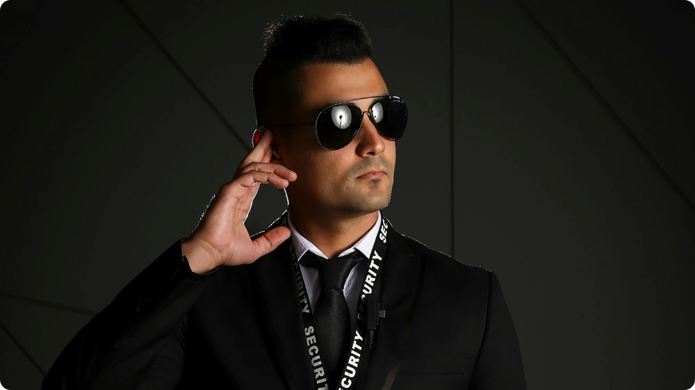 A Hurak-trained SIA-licensed security guard on duty